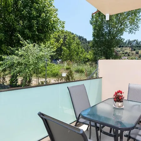 Apartment Laskaridis *